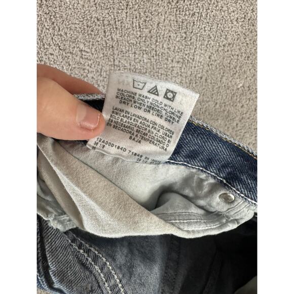 Wrangler Jeans Mens 34x29 Blue Relaxed Fit Denim Five Pocket Zip Fly 975-60WDR - Picture 13 of 15